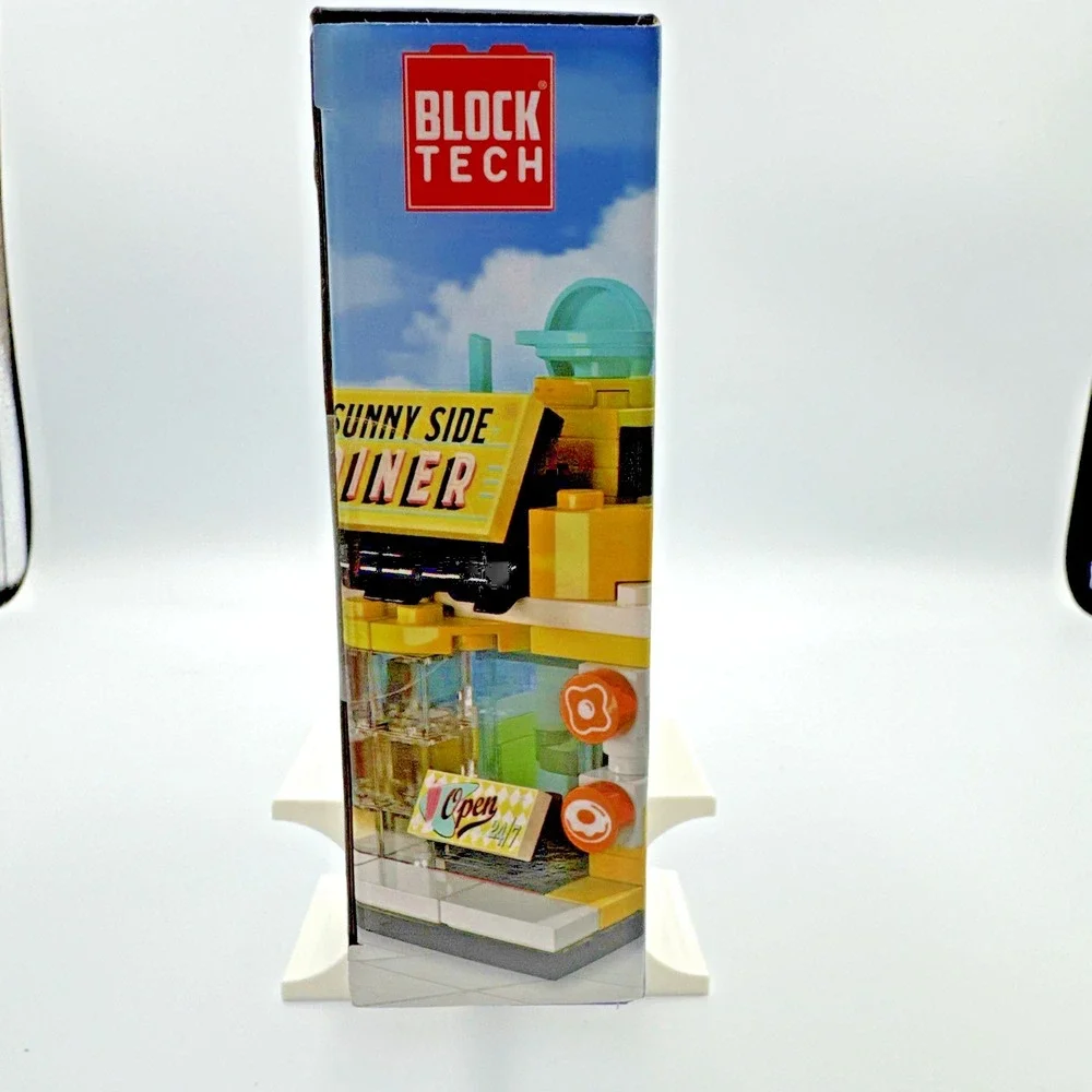 Block Tech Block World ~ Sunny Side Diner ~ Compatible With Leading Brands ~ NEW